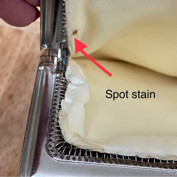 Vintage Unsigned Silver Mesh Clutch Evening Bag - Picture 11 of 11